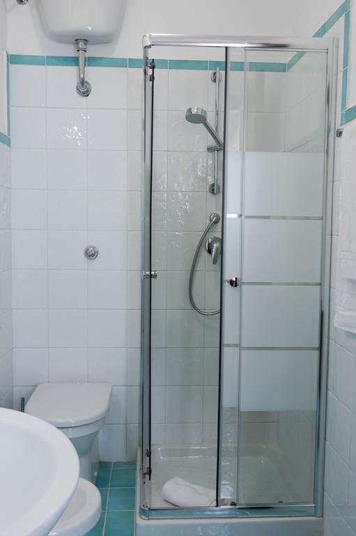 Liberty Guest House Alghero Phòng bức ảnh